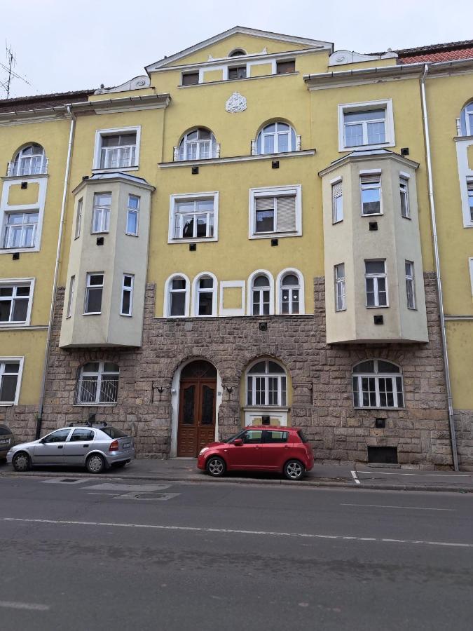 Soltesz Grand Residence Мишкольц Экстерьер фото