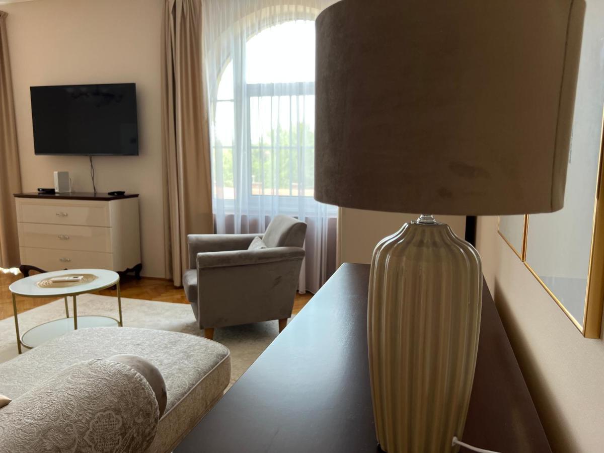 Soltesz Grand Residence Мишкольц Экстерьер фото